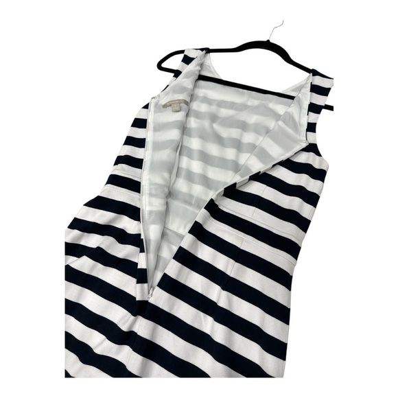 Banana Republic 

BLACK /WHITE STRIPE PONTE FLOUNCE DRESS size 8 - Picture 11 of 12